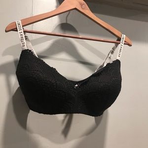 Victoria’s Secret Black Bra 36DDD